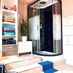 #world 아파트 *